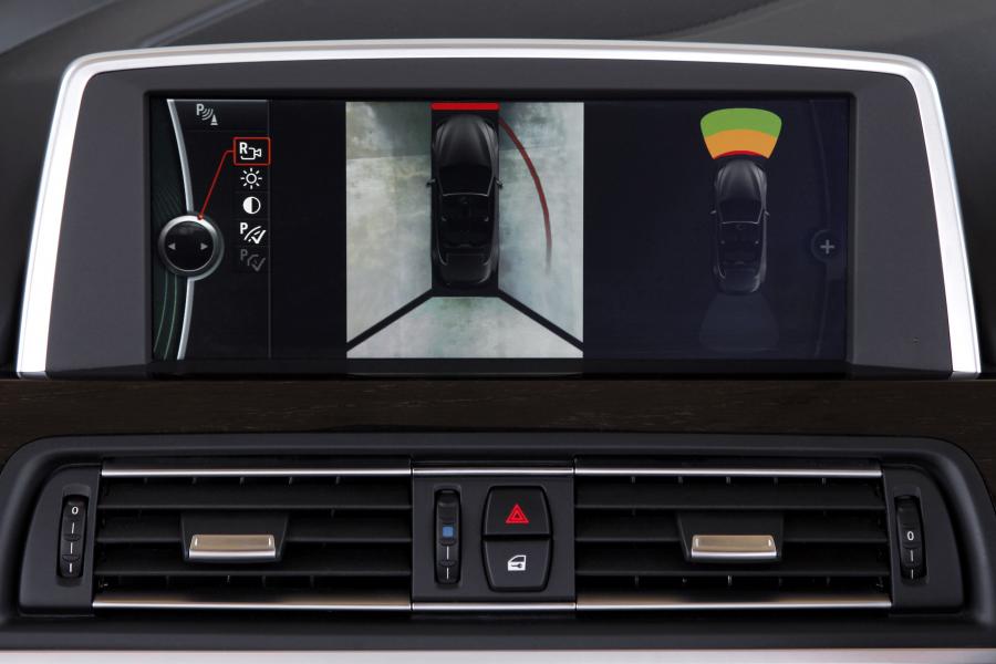  BMW 6-Series Convertible 2011 года  (фото 46 из 320)